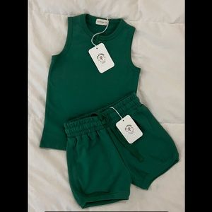 NWT Fin and Vince Set